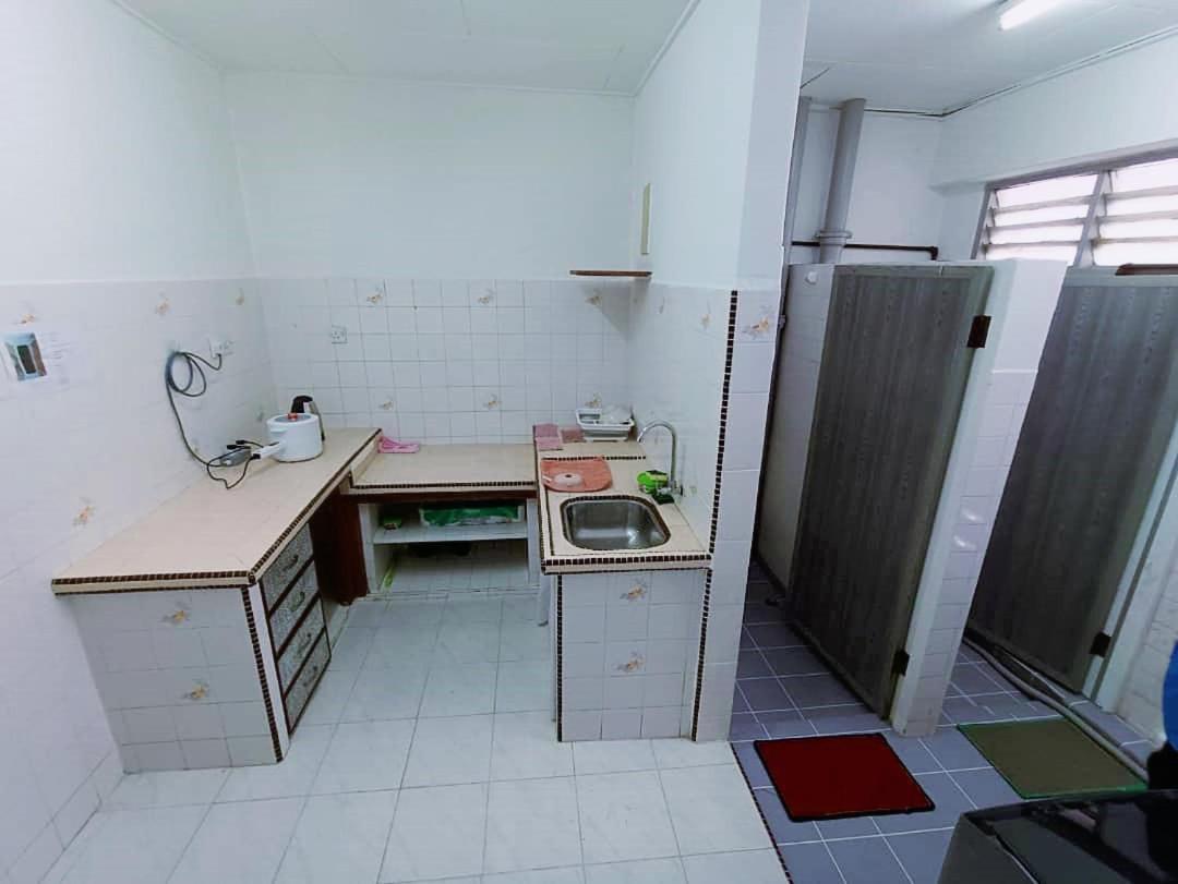 Jo-Rumah 3 Bedroom Apartment Jelutong Georgetown Penang Free Wifi Exteriör bild